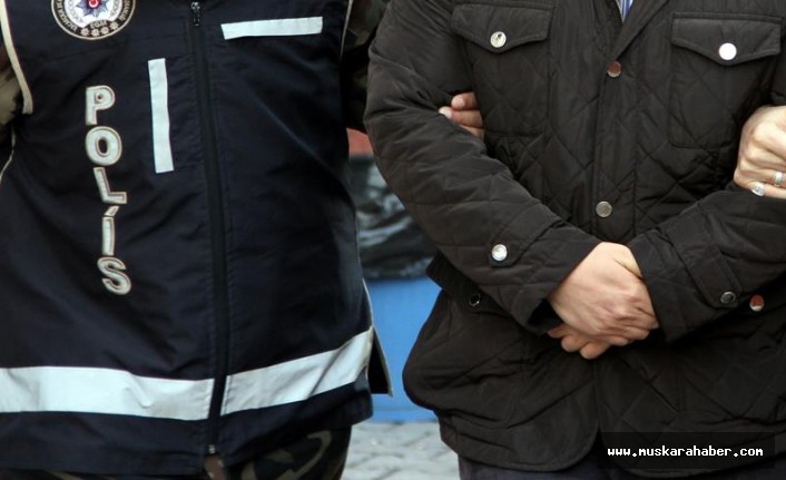 Asayiş ekipleri uyuşturucu bulunduran 2 şahsı gözaltına aldı