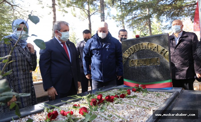 BBP Genel Başkanı Destici Çatlı’nın mezarını ziyaret etti
