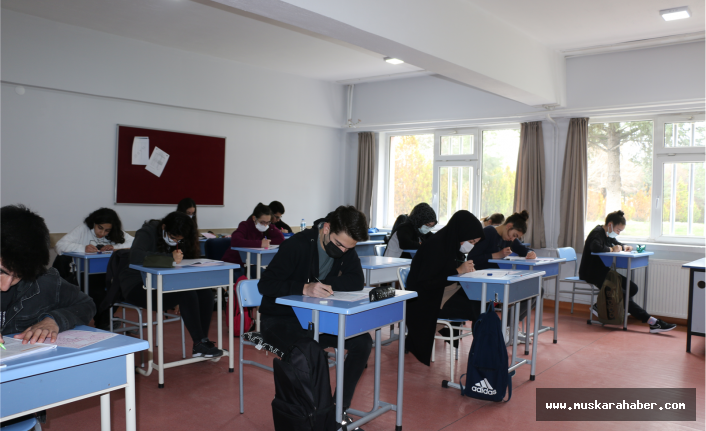 Altınyıldız Koleji’nde TYT ve AYT seri deneme sınavları düzenlendi