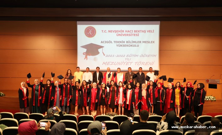 Acıgöl Teknik Bilimler MYO ikinci mezunlarını verdi