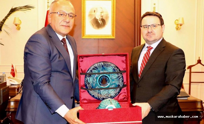 Başkan Aksoy, ilçeye yeni adliye binası sözünü aldı