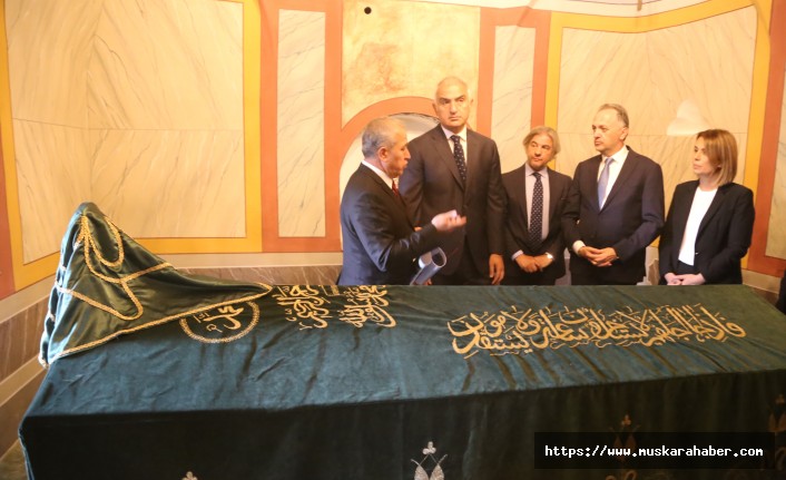 Turizm Bakanı Ersoy, Bektaş Efendi Türbesi’ni ziyarete açtı