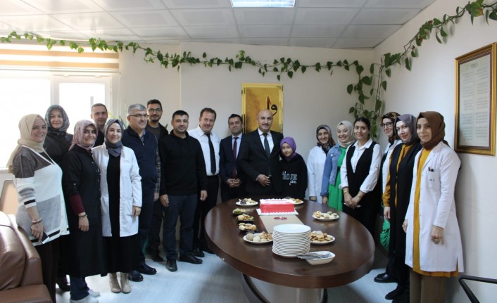 Milli Eğitim Müdürü Polat, Türkiye 2.si olan öğrenciyi ziyaret etti