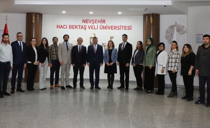NEVÜ Diş Hekimliği Fakültesi öğretim üyelerinden rektör Aktekin’e ziyaret
